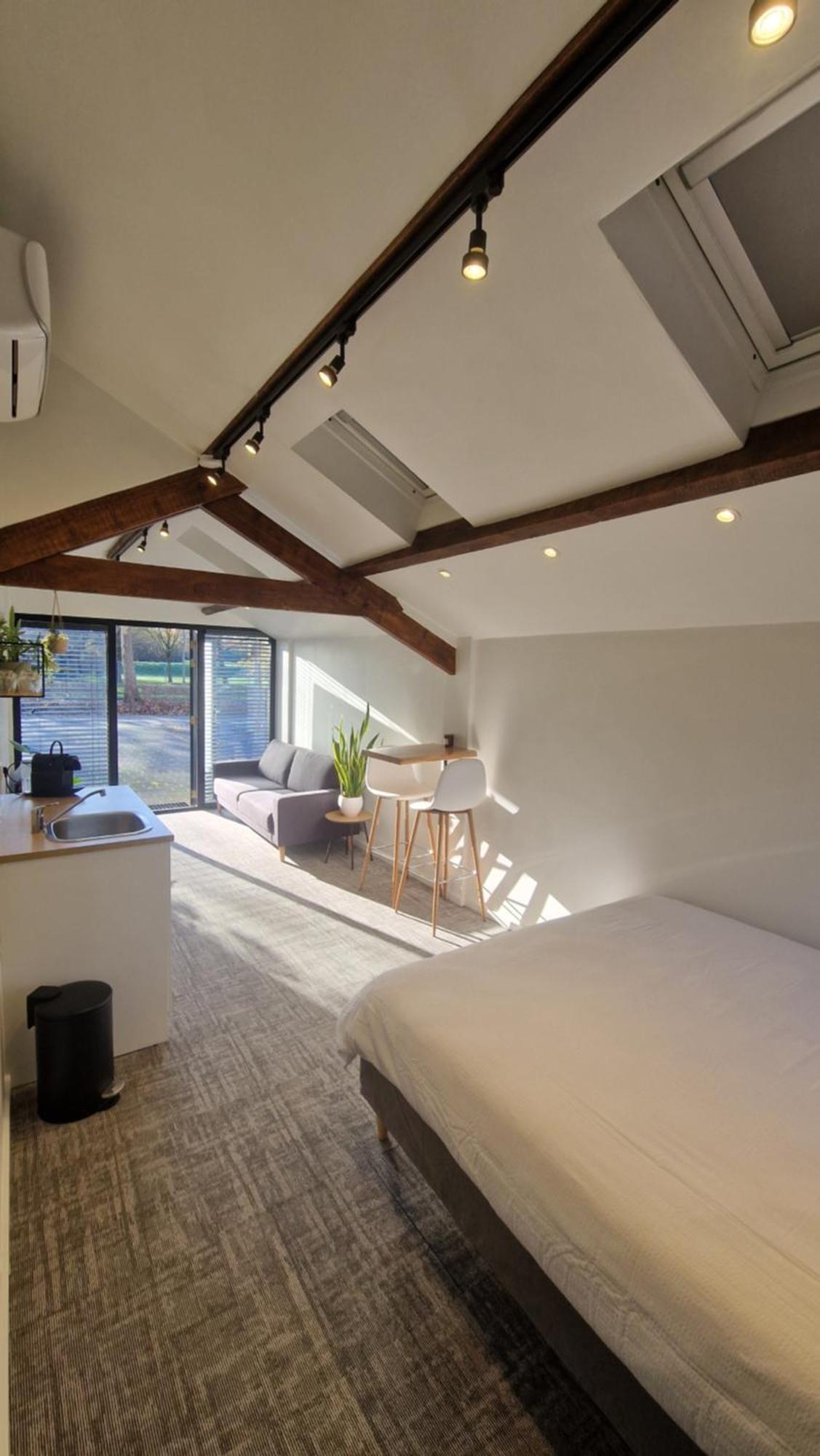Suite 21 Херлен Екстериор снимка